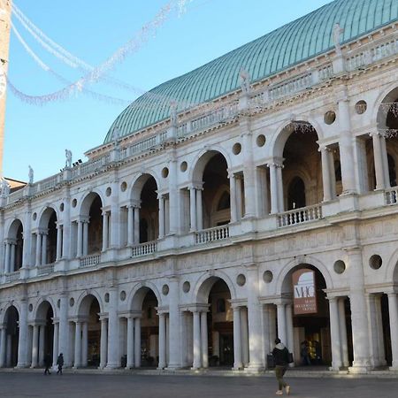 Residenza Ofelia Lägenhet Vicenza Exteriör bild
