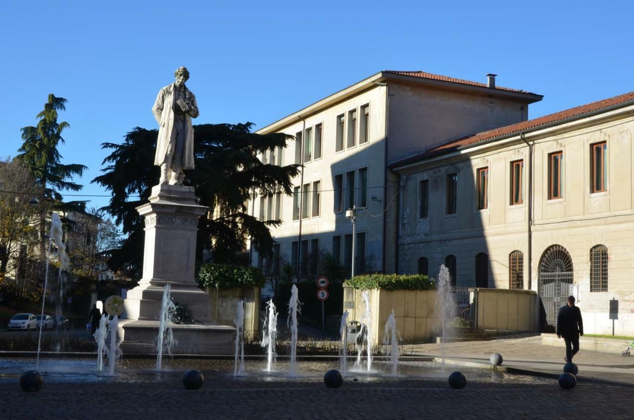 Residenza Ofelia Lägenhet Vicenza Exteriör bild