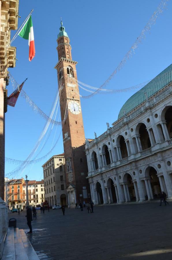 Residenza Ofelia Lägenhet Vicenza Exteriör bild